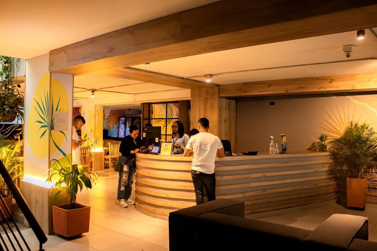 Hotel Natural Медельин 3*,  Колумбия