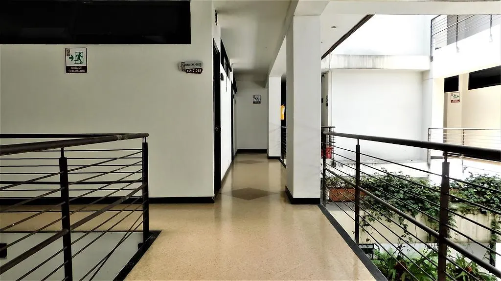 Hotel Natural Медельин 3*,  Колумбия